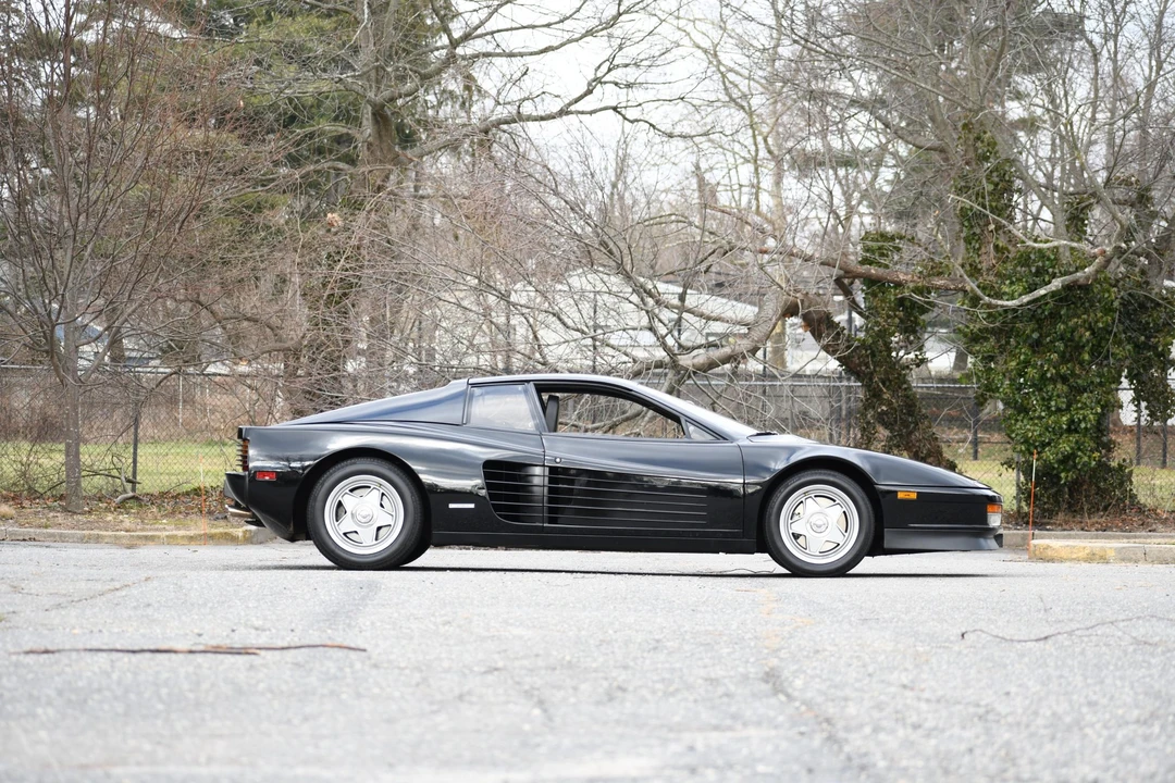 1986 Ferrari Testarossa - Image 14 of 31