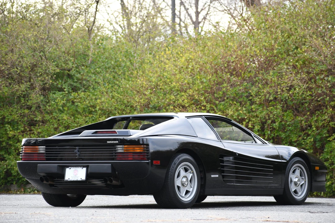 1986 Ferrari Testarossa - Image 20 of 31