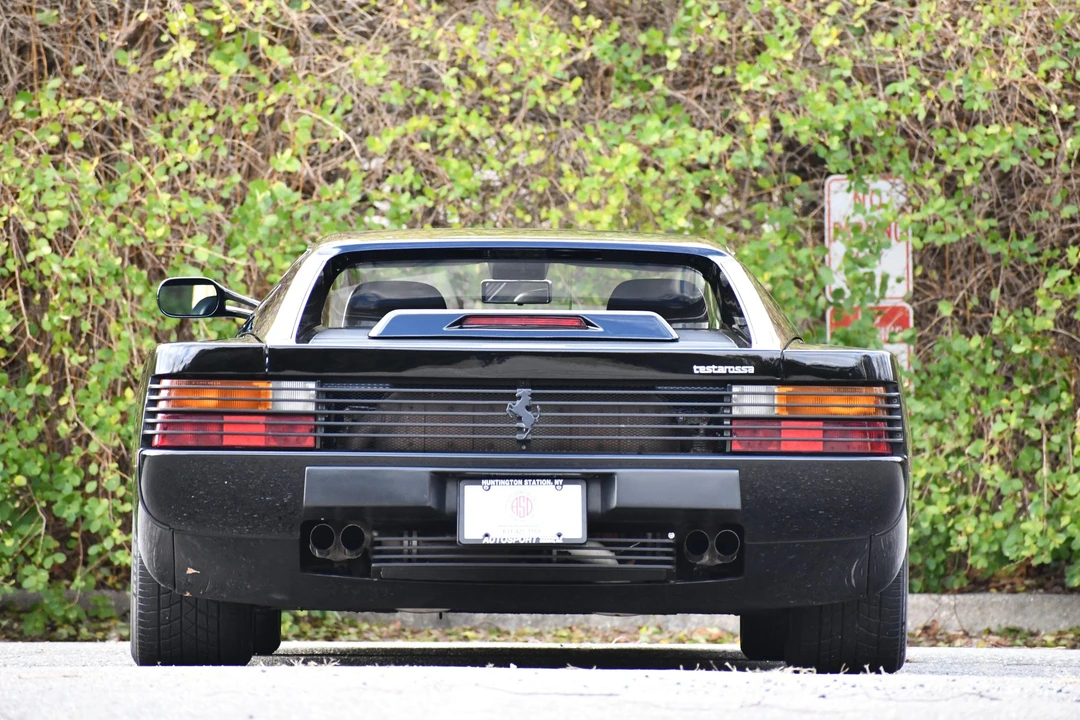 1986 Ferrari Testarossa - Image 21 of 31