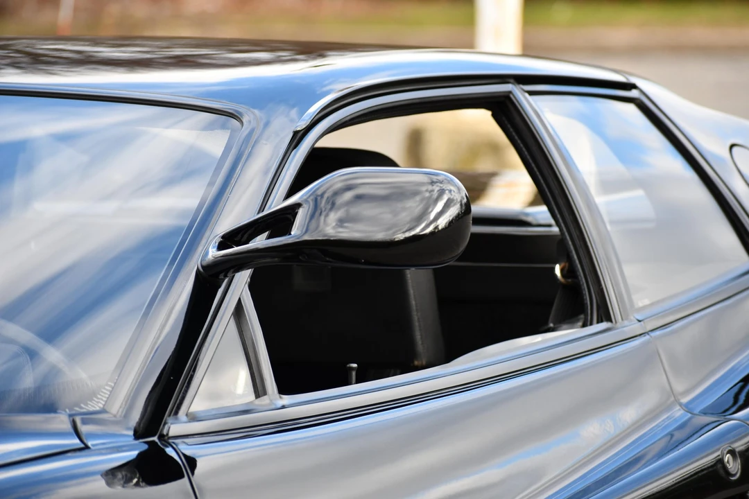 1986 Ferrari Testarossa - Image 28 of 31