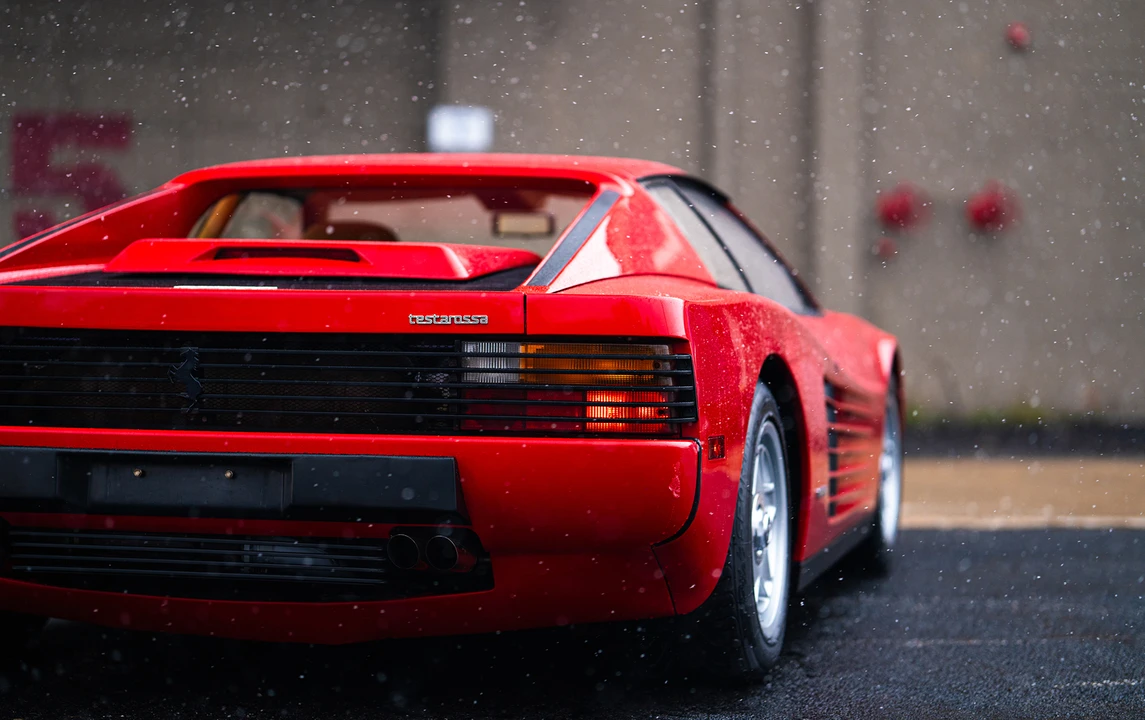 1986 Ferrari Testarossa - Image 17 of 23
