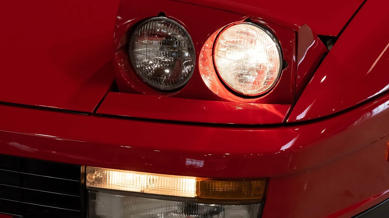 1986 Ferrari Testarossa - Image 18 of 31