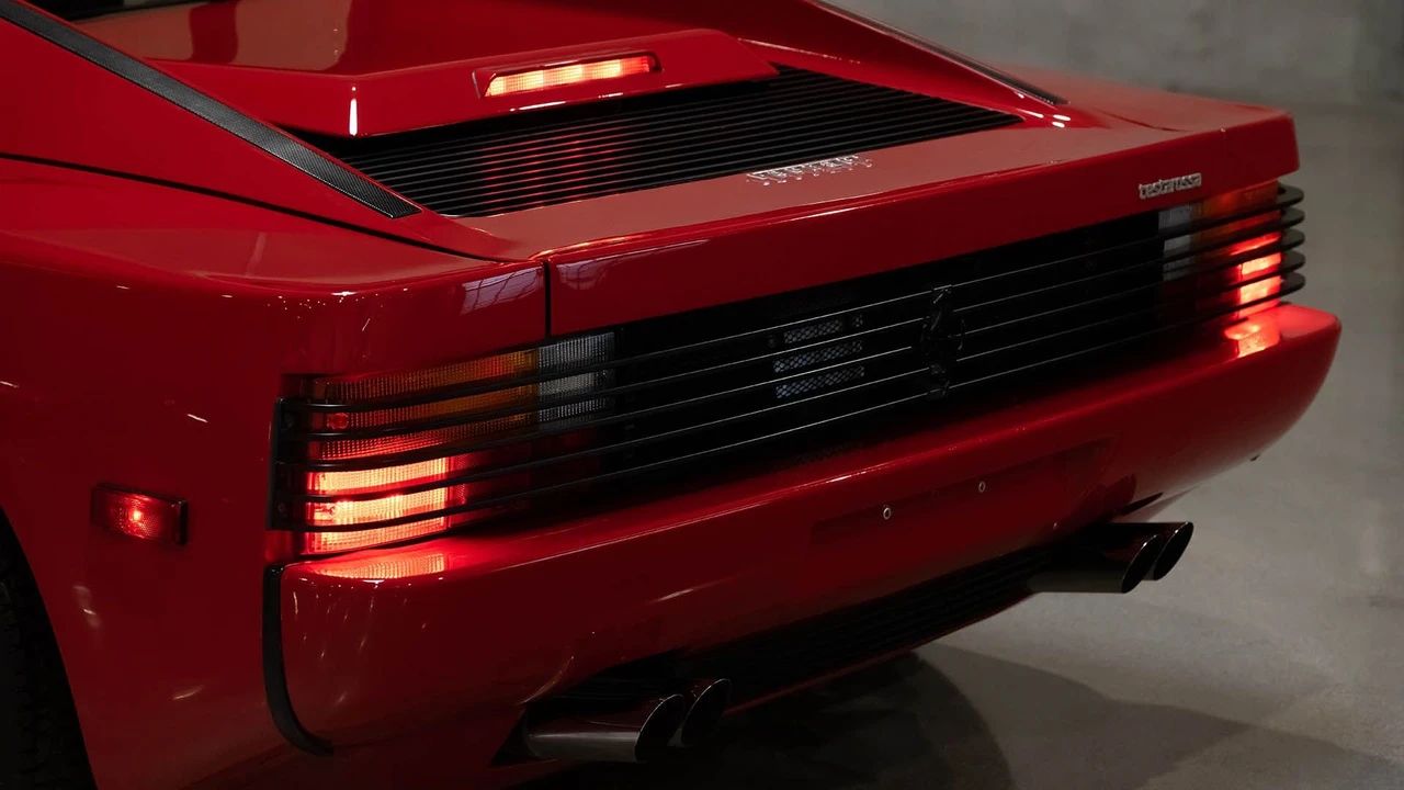 1986 Ferrari Testarossa - Image 24 of 31