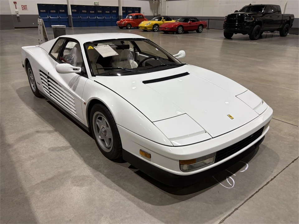 1986 Ferrari Testarossa - Image 8 of 31