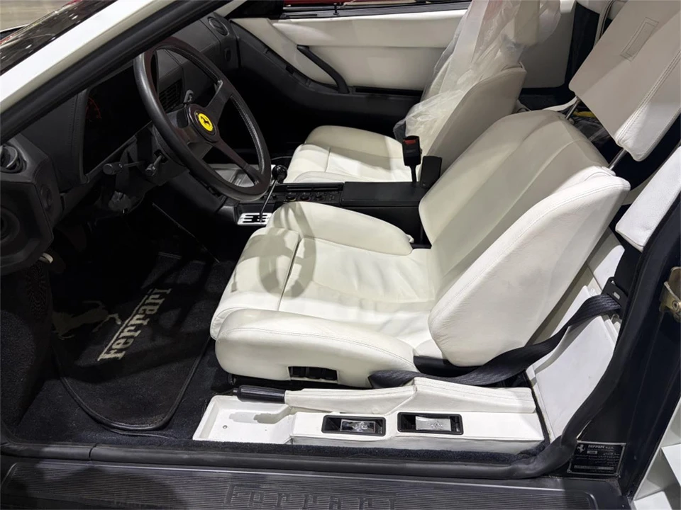 1986 Ferrari Testarossa - Image 22 of 31