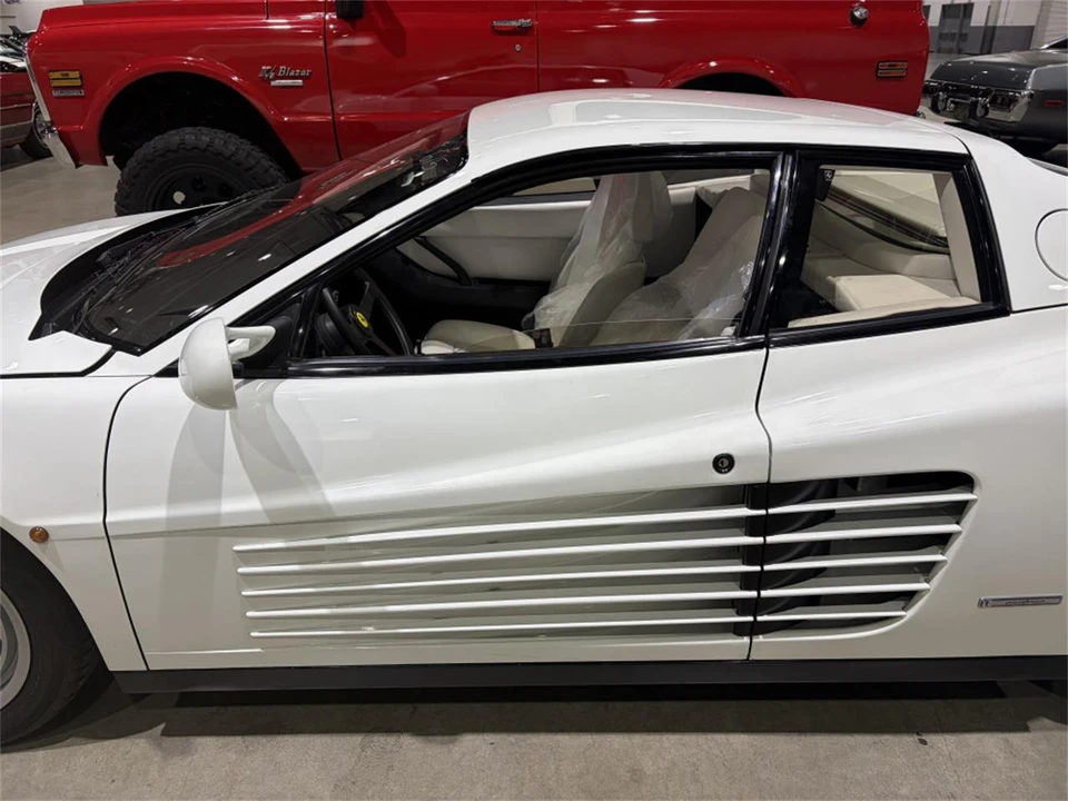 1986 Ferrari Testarossa - Image 13 of 31