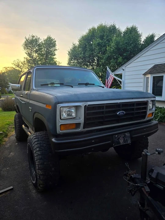 1986 Ford Bronco 3rd Gen - Image 4 of 10
