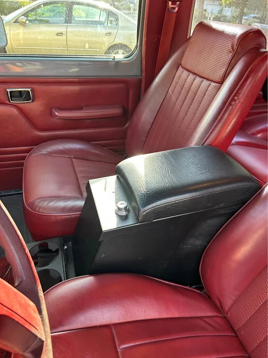 1986 Ford Bronco 3rd Gen - Image 10 of 12