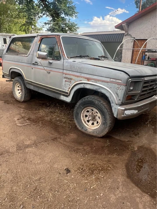 1986 Ford Bronco 3rd Gen - Image 2 of 3