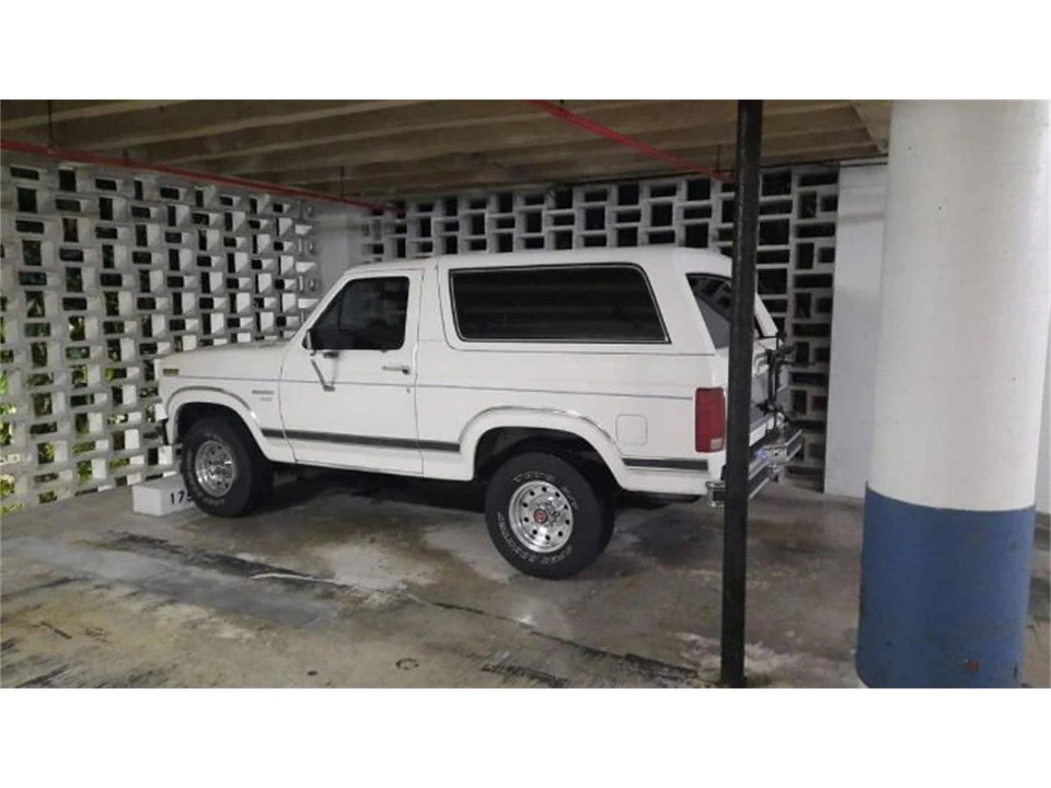 1986 Ford Bronco 3rd Gen - Image 6 of 30