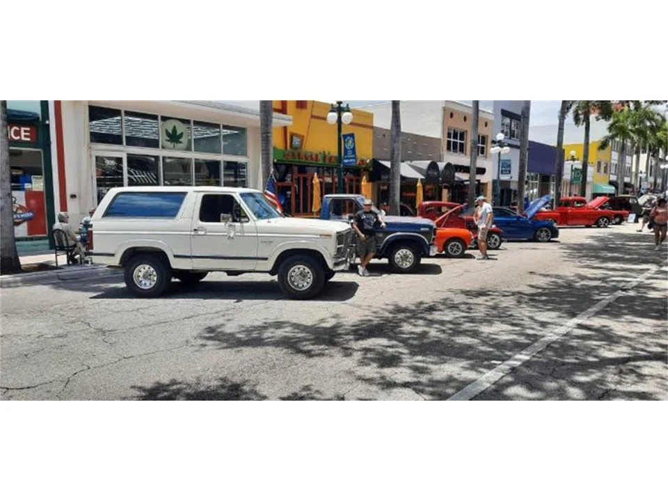1986 Ford Bronco 3rd Gen - Image 7 of 30