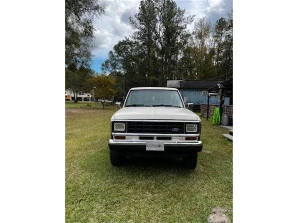 1986 Ford Bronco 3rd Gen - Image 4 of 9