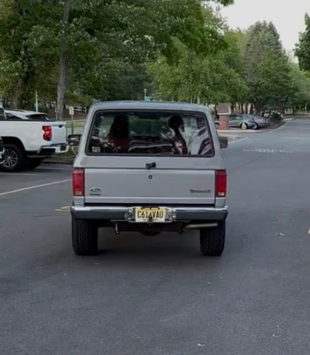 1986 Ford Bronco II - Image 3 of 14