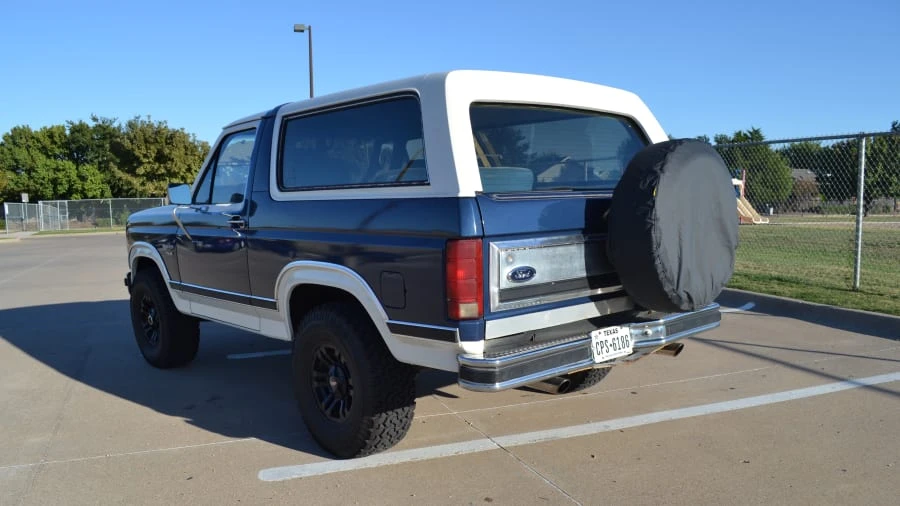 1986 Ford Bronco 3rd Gen - Image 2 of 5