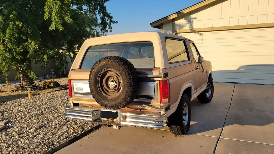 1986 Ford Bronco 3rd Gen - Image 3 of 5