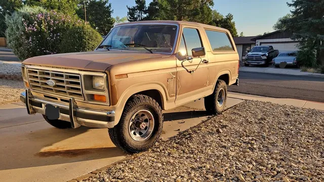 1986 Ford Bronco Eddie Bauer