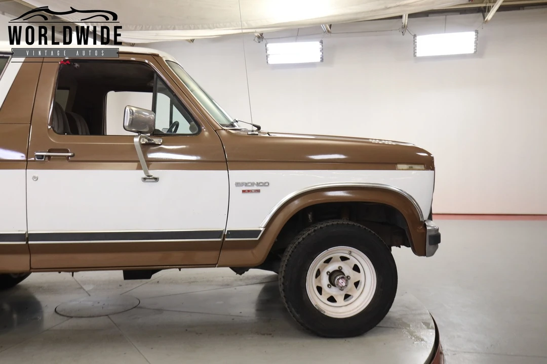 1986 Ford Bronco 3rd Gen - Image 8 of 12