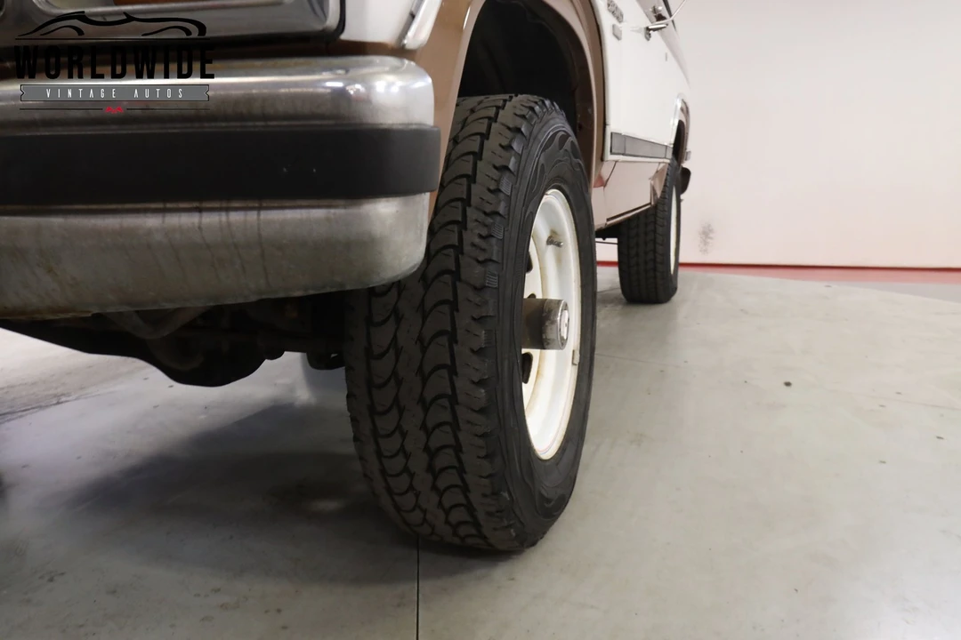 1986 Ford Bronco 3rd Gen - Image 11 of 12