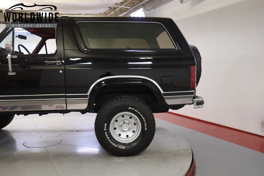 1986 Ford Bronco 4th Gen - Image 10 of 12