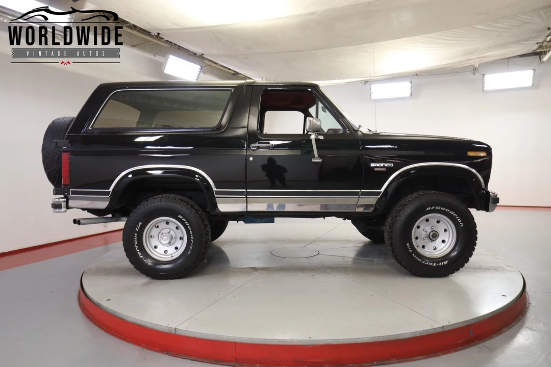 1986 Ford Bronco 4th Gen - Image 4 of 12