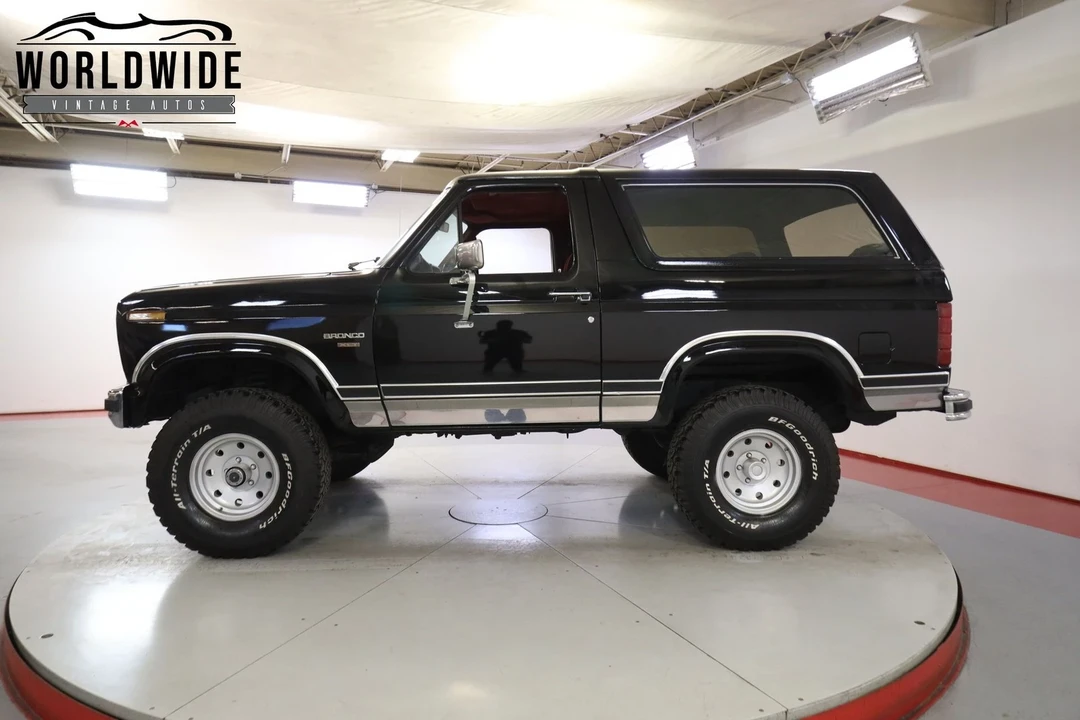 1986 Ford Bronco 3rd Gen - Image 3 of 12