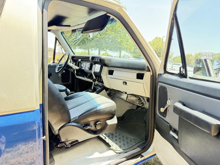1986 Ford Bronco 3rd Gen - Image 11 of 29
