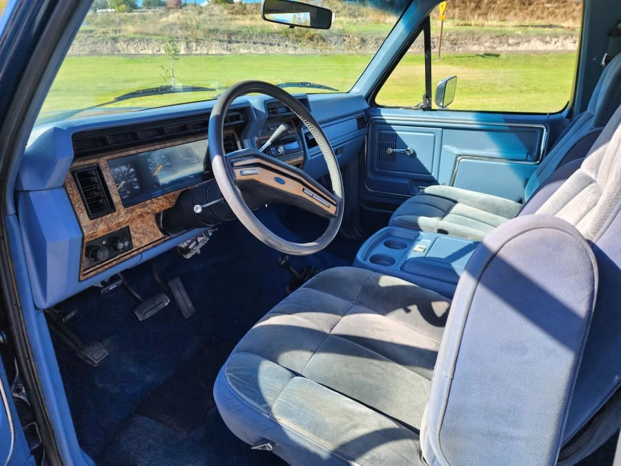 1986 Ford Bronco 3rd Gen - Image 19 of 31