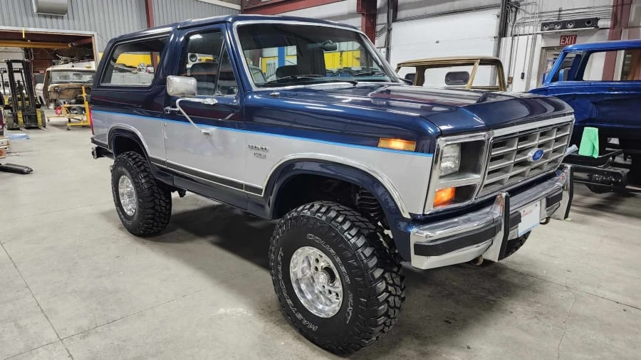 1986 Ford Bronco 3rd Gen - Image 5 of 31