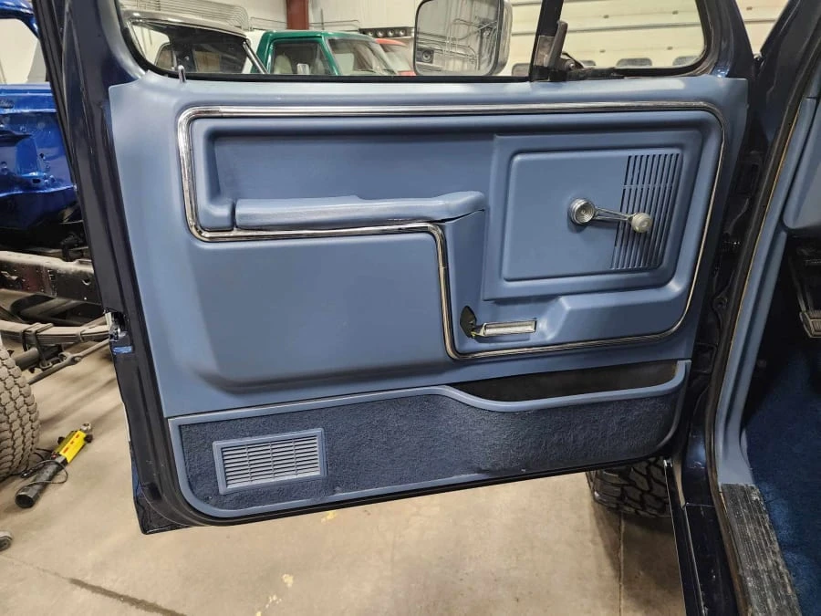 1986 Ford Bronco 3rd Gen - Image 26 of 31