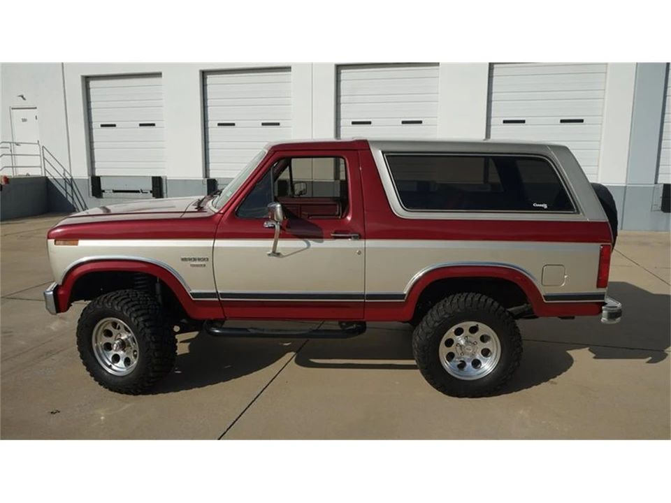 1986 Ford Bronco 3rd Gen - Image 5 of 31