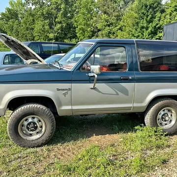 1986 Ford Bronco 2