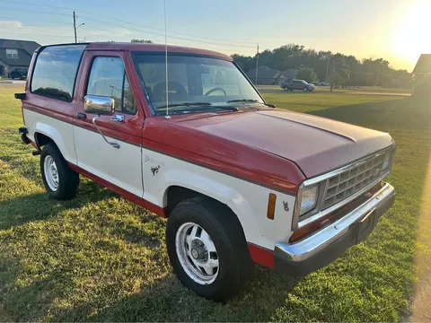 1986 Ford Bronco 2