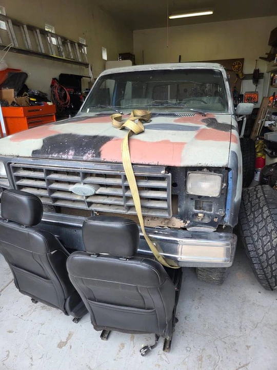 1986 Ford Bronco 3rd Gen - Image 3 of 17
