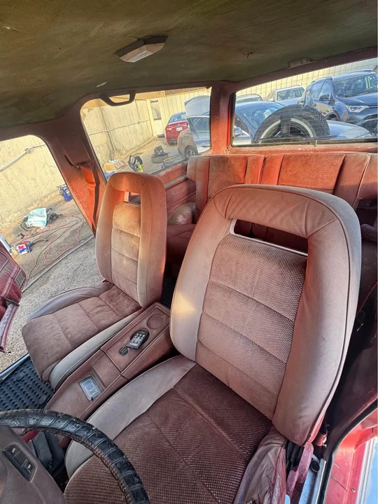 1986 Ford Bronco 3rd Gen - Image 4 of 8