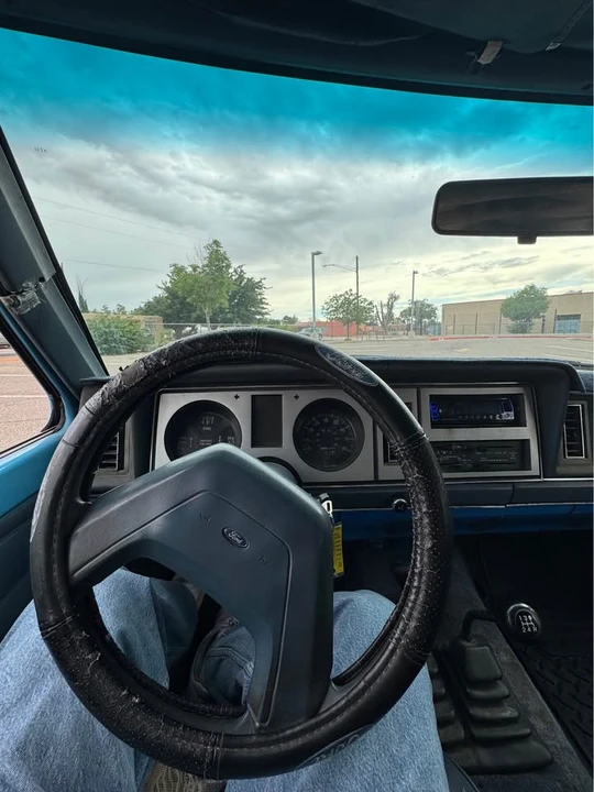 1986 Ford Bronco 3rd Gen - Image 9 of 10