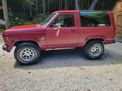 1986 Ford Bronco Badlands Sport Utility 2D
