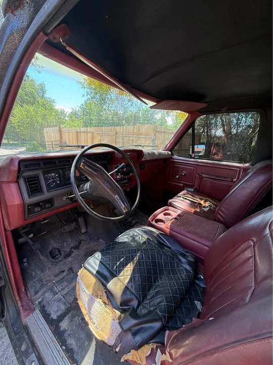 1986 Ford Bronco 3rd Gen - Image 8 of 9
