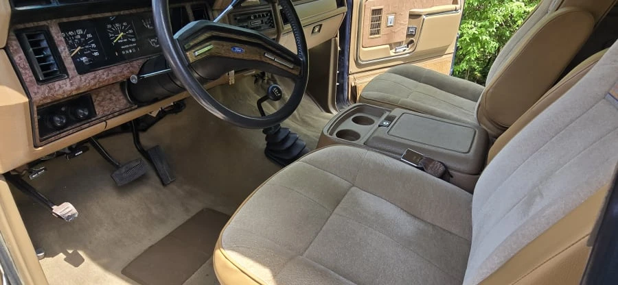 1986 Ford Bronco 3rd Gen - Image 13 of 24