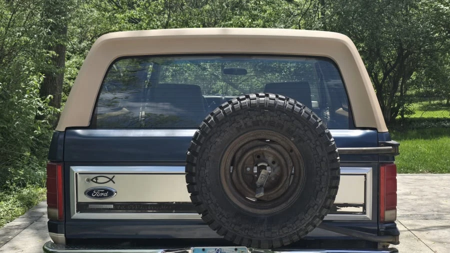 1986 Ford Bronco 3rd Gen - Image 4 of 24