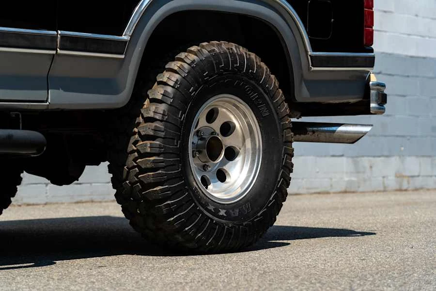 1986 Ford Bronco 3rd Gen - Image 10 of 26