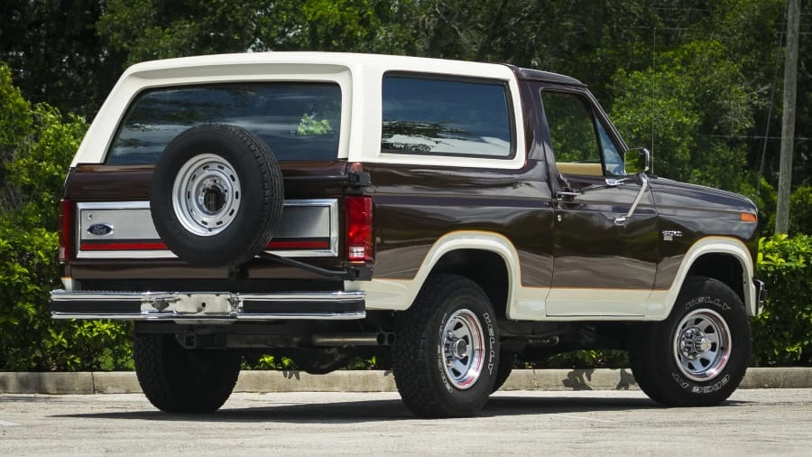 1986 Ford Bronco 3rd Gen - Image 3 of 12