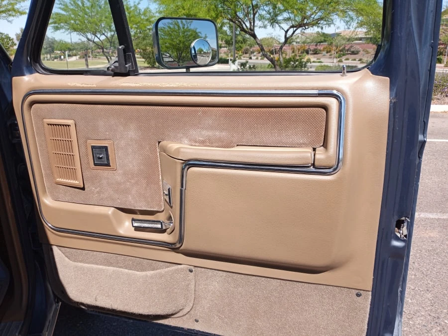 1986 Ford Bronco 3rd Gen - Image 29 of 31