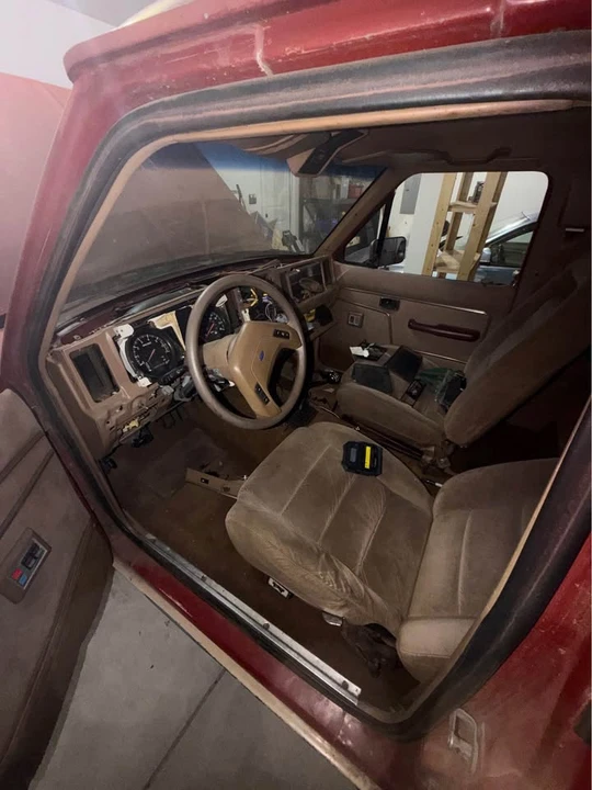 1986 Ford Bronco 3rd Gen - Image 3 of 6