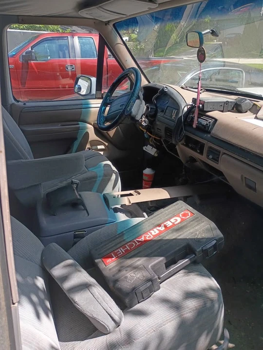 1986 Ford Bronco 3rd Gen - Image 3 of 6
