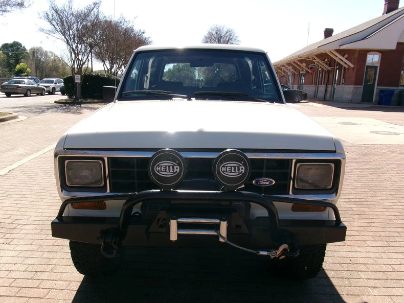 1986 Ford Bronco II - Image 2 of 31