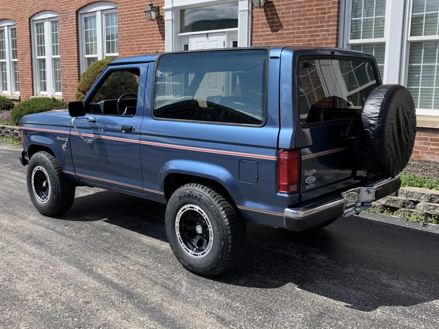 1986 Ford Bronco II - Image 3 of 8