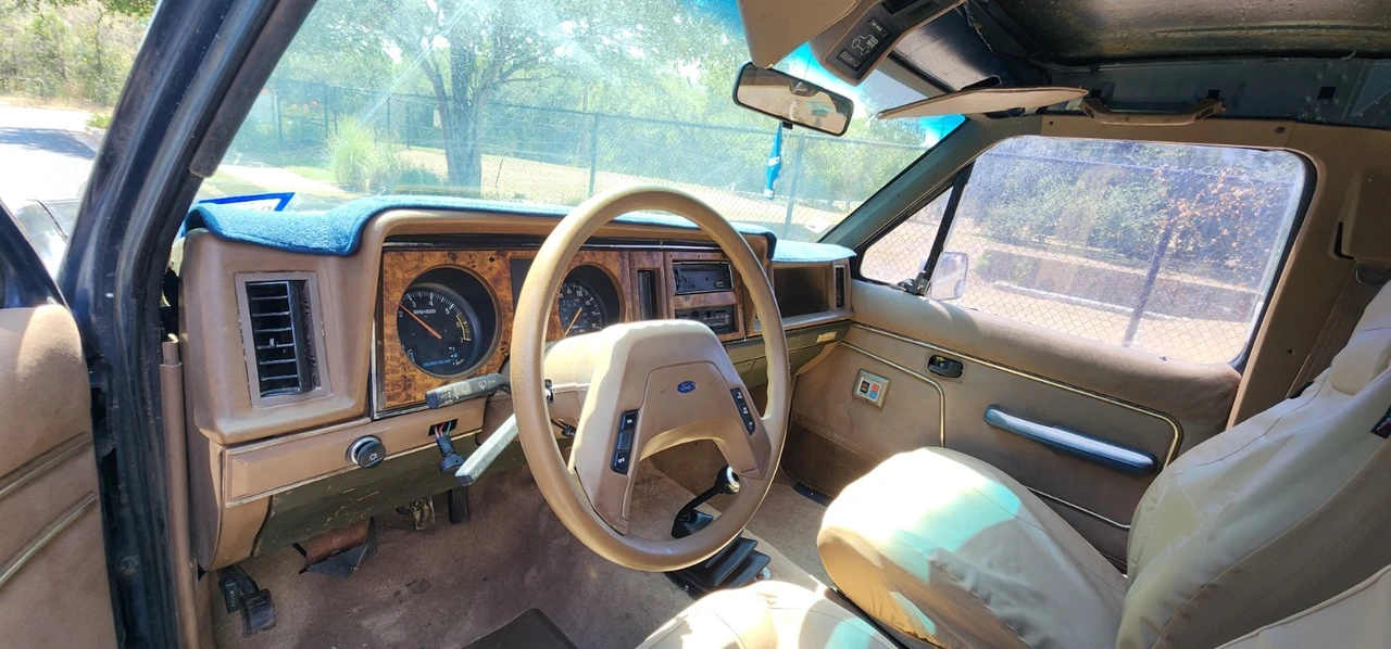 1986 Ford Bronco II - Image 12 of 18