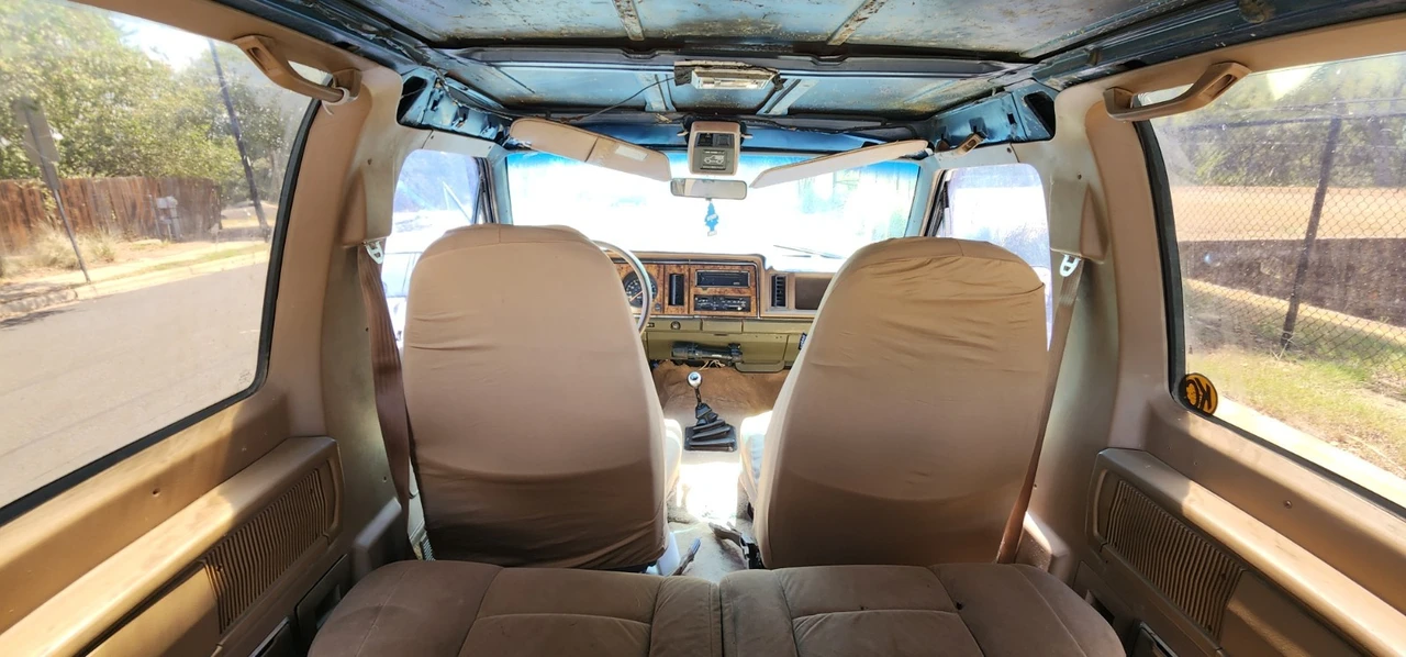 1986 Ford Bronco II - Image 15 of 18