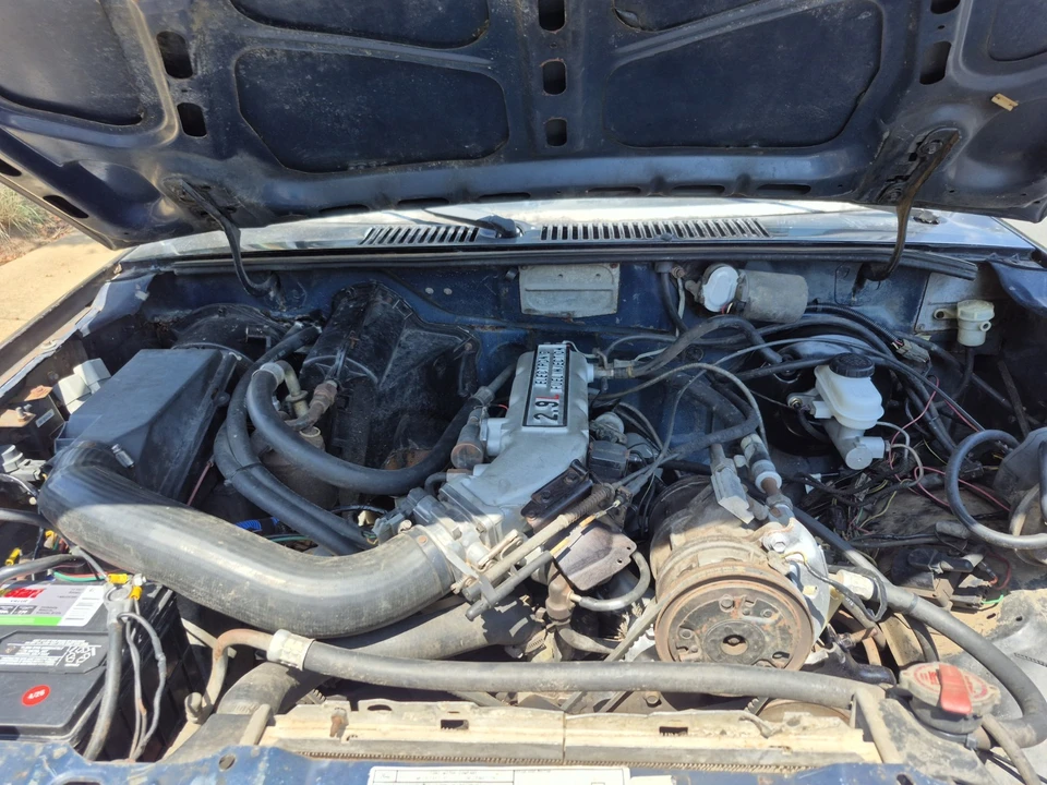 1986 Ford Bronco II - Image 16 of 18