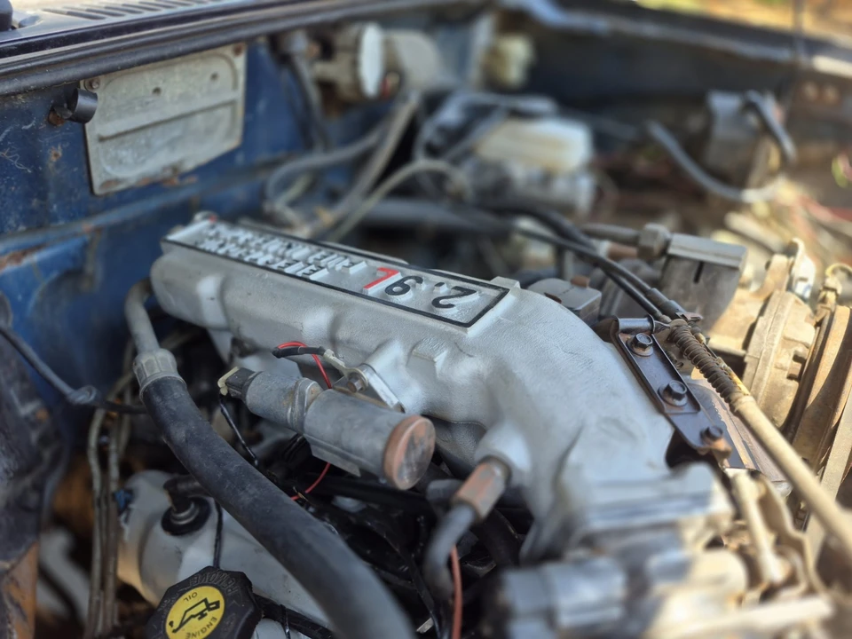 1986 Ford Bronco II - Image 17 of 18